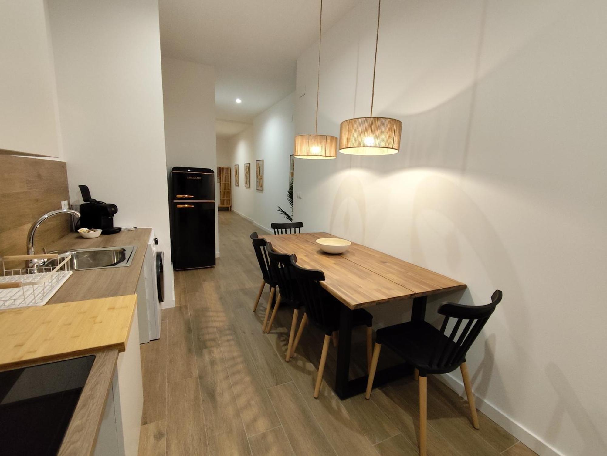Travel Habitat Mediterranean Suites Valence Extérieur photo